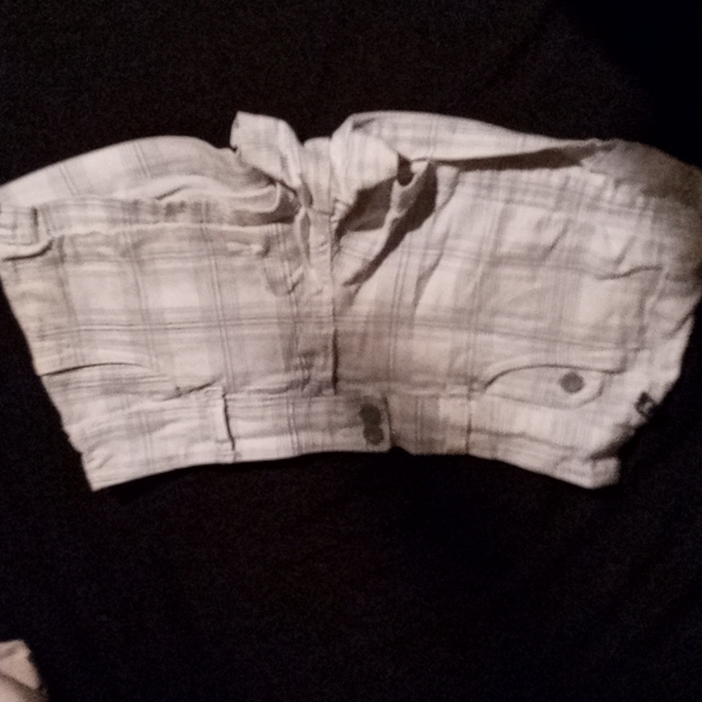 YMI Grey and white checkered shorts Size 9